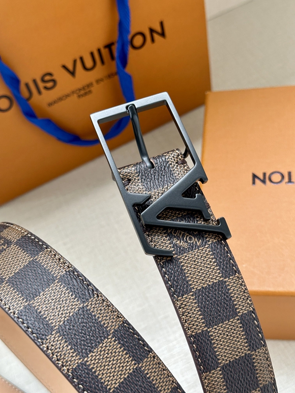 激安ルイヴィトンベルト内部構造